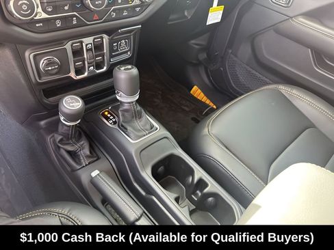 New 2026 Jeep Wrangler Sahara AWD/4WD image 42