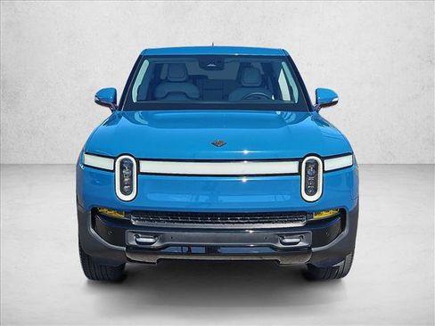 Used 2022 Rivian R1T Adventure AWD/4WD image 2