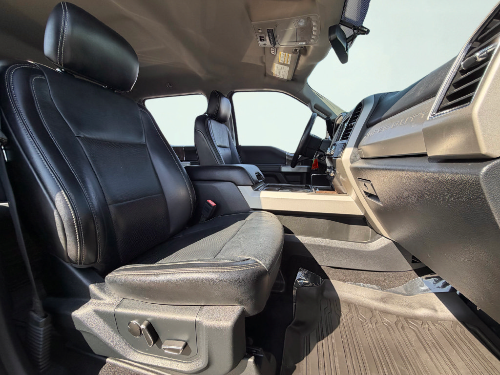 Used 2019 Ford F250 Lariat w/ Lariat Value Package AWD/4WD image 41
