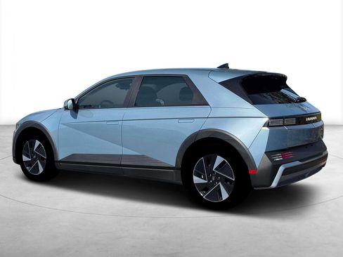New 2026 Hyundai Ioniq 5 SE RWD image 4
