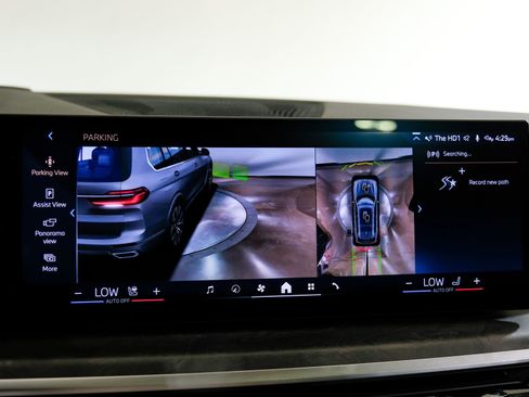 Used 2025 BMW X7 xDrive40i AWD/4WD image 30