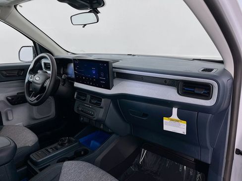 Used 2025 Ford Maverick XLT FWD image 33