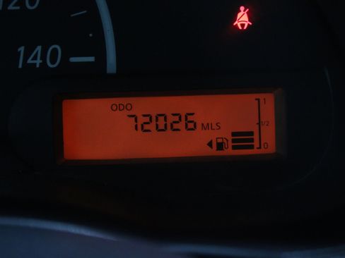 Used 2017 Nissan Versa S image 8