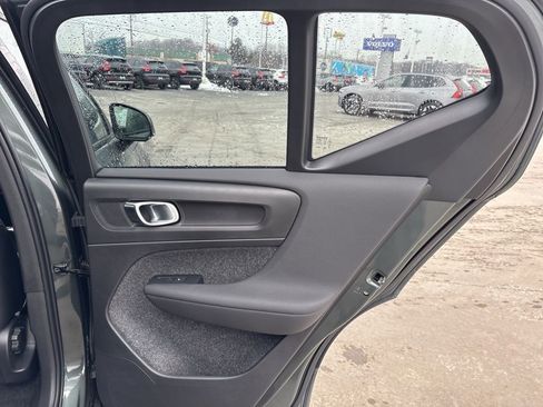 New 2026 Volvo XC40 B5 Core w/ Climate Package AWD/4WD image 39