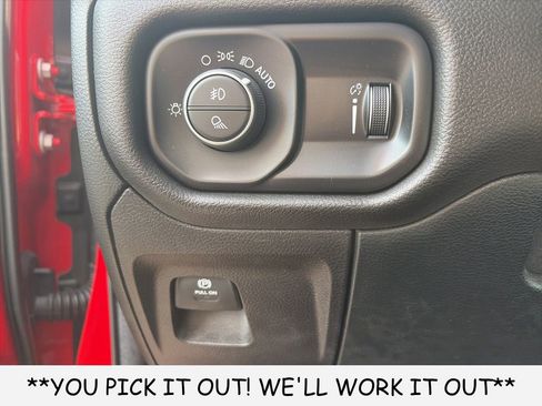 Used 2020 RAM 1500 Big Horn AWD/4WD image 12