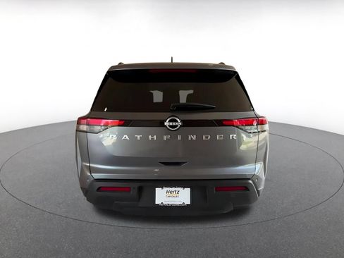 Used 2025 Nissan Pathfinder SV FWD image 12