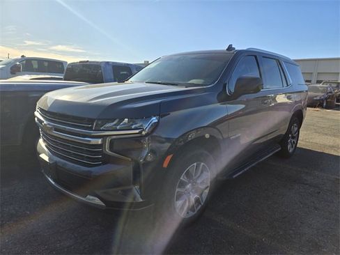 Used 2022 Chevrolet Tahoe LT image 11