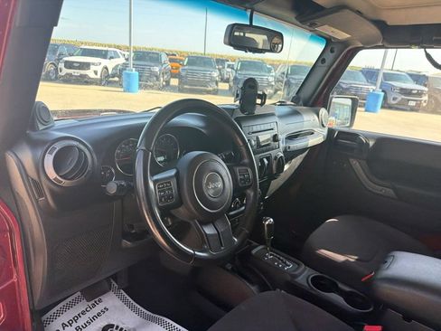 Used 2013 Jeep Wrangler Sport AWD/4WD image 12
