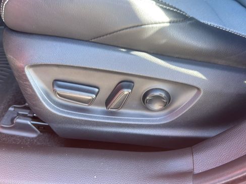 Used 2021 Toyota Corolla XSE image 11