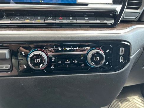 New 2025 Chevrolet Silverado 1500 LT w/ Safety Package AWD/4WD image 26