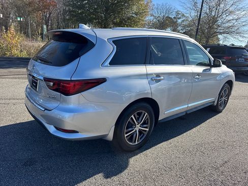 Used 2019 INFINITI QX60 Luxe w/ Essential Package image 7