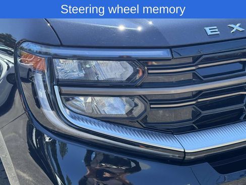 Used 2025 Ford Expedition Max King Ranch AWD/4WD image 16