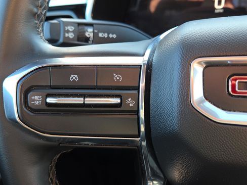 Certified 2024 GMC Canyon Elevation w/ Elevation Premium Package image 26