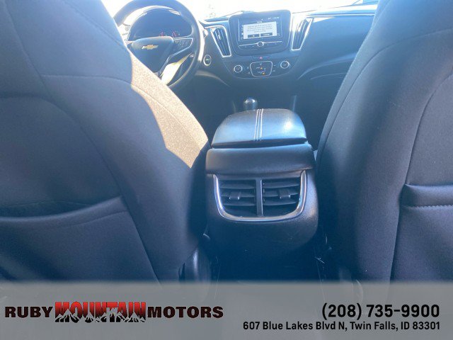 Used 2018 Chevrolet Malibu LT FWD image 29
