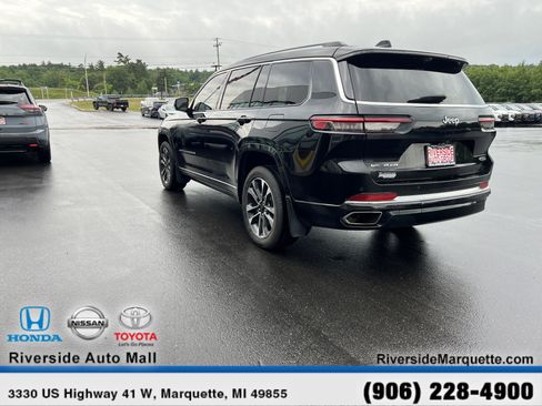 Used 2022 Jeep Grand Cherokee L Overland w/ Advanced Protech Group III AWD/4WD image 6