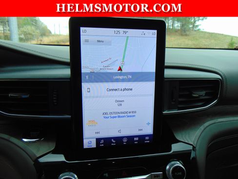 Used 2023 Ford Explorer Platinum w/ Technology Package image 25