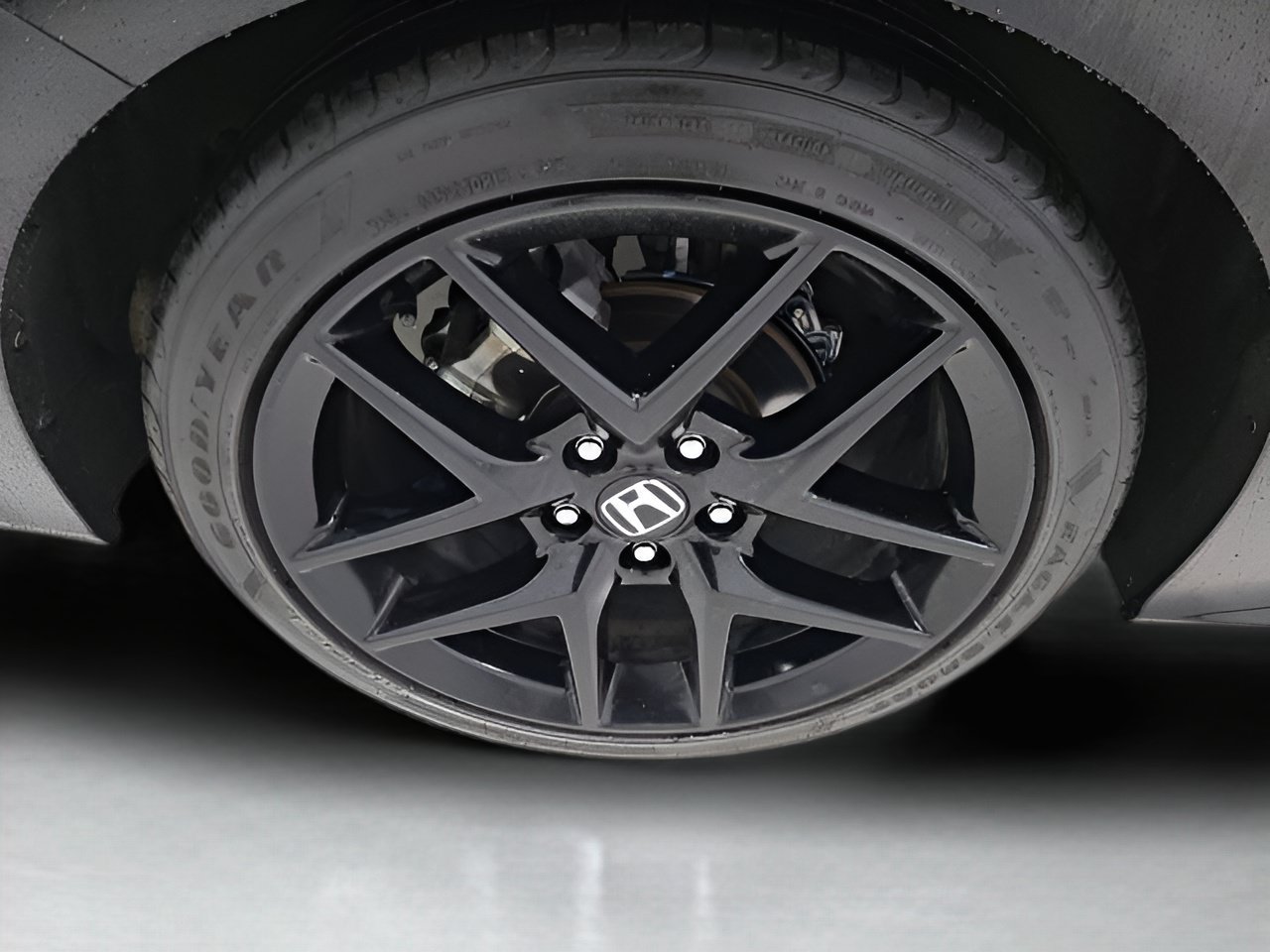 Used 2025 Honda Civic Sport image 9
