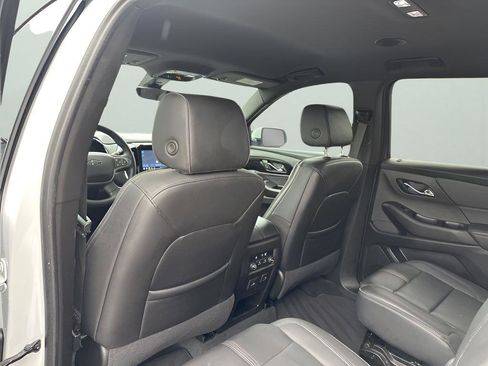 Used 2023 Chevrolet Traverse RS image 15