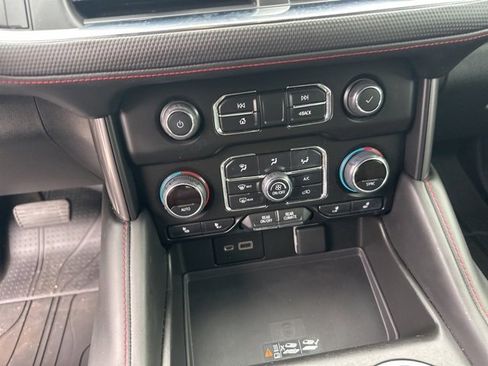 Used 2022 Chevrolet Tahoe RST w/ Sport Performance Package image 21