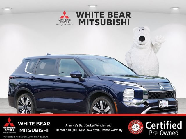 Used 2025 Mitsubishi Outlander SE AWD/4WD image 1