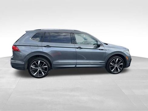 Used 2023 Volkswagen Tiguan SEL R-Line AWD/4WD image 8