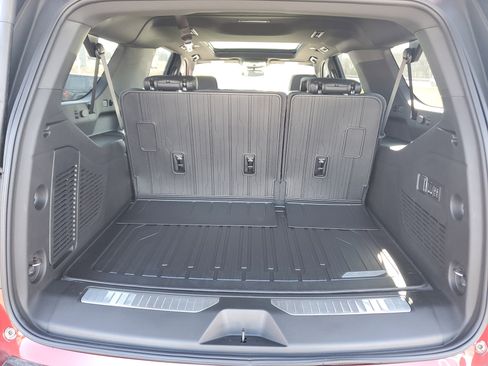 New 2025 GMC Yukon XL Denali w/ Sun & Power Step Package image 11