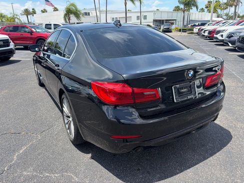 Used 2018 BMW 530i w/ Premium Package RWD image 5