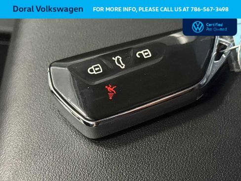 Used 2024 Volkswagen Atlas SE image 17