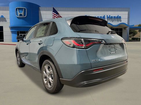 New 2026 Honda HR-V LX image 3