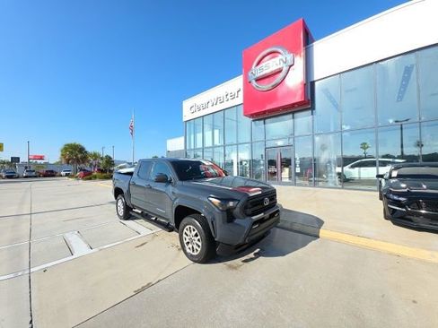 Used 2024 Toyota Tacoma SR5 image 1