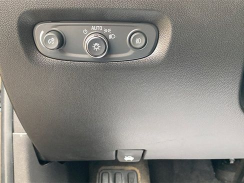 Used 2020 Chevrolet Traverse High Country image 30