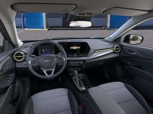 New 2026 Chevrolet Trax LT FWD image 39