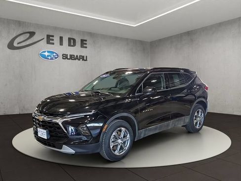 Used 2023 Chevrolet Blazer LT w/ Convenience Package AWD/4WD image 8