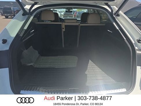 Used 2023 Audi Q8 Premium Plus w/ Premium Plus Package AWD/4WD image 8