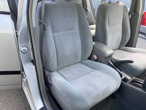 Used 2007 Toyota Corolla CE FWD image 34