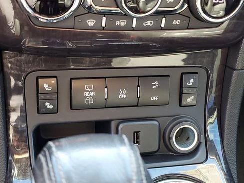 Used 2017 Buick Enclave Leather image 20