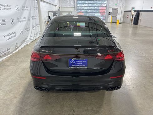 New 2026 Mercedes-Benz E 53 AMG e 4MATIC Sedan image 4