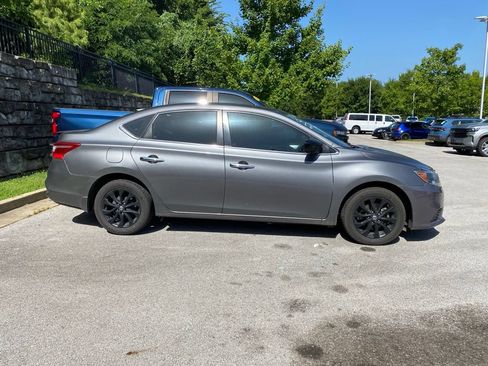 Used 2018 Nissan Sentra S w/ S Midnight Style Package FWD image 4