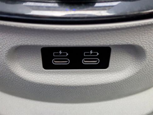 Used 2024 MINI Cooper Clubman S image 16