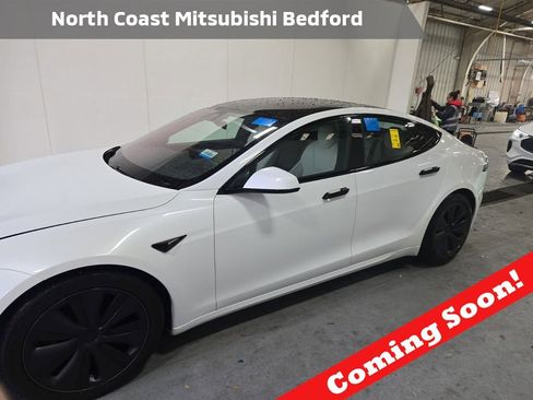 Used 2021 Tesla Model S Plaid image 1