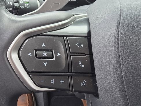 Certified 2025 Lexus NX 250 FWD image 16