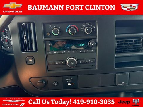 Used 2025 Chevrolet Express 2500 w/ Driver Convenience Package RWD image 20