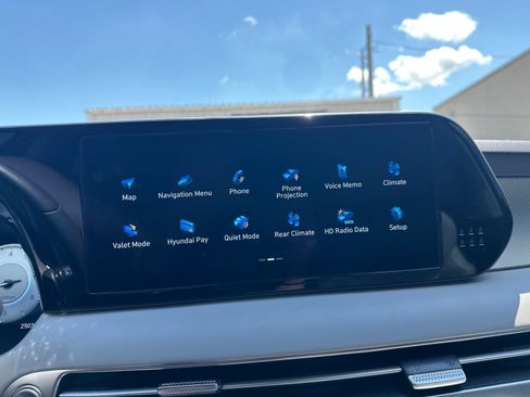 Used 2025 Hyundai Palisade SEL AWD/4WD image 48