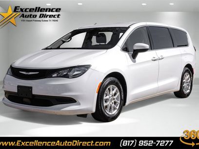 Used 2022 Chrysler Voyager LX