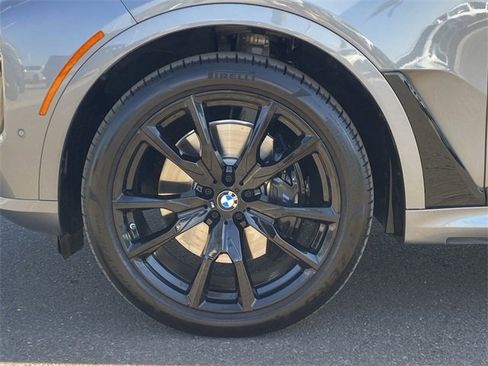 Certified 2025 BMW X7 M60i w/ Executive Package image 11