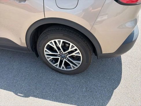 Used 2020 Ford Escape SEL FWD image 6