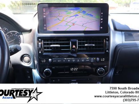 Used 2022 Lexus GX 460 w/ Black Line Special Edition AWD/4WD image 16