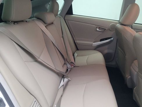 Used 2015 Toyota Prius Five image 19