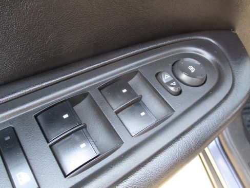 Used 2014 Chevrolet Traverse LT w/ LPO, 'HIT The Road' Package image 15