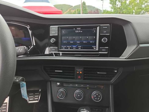 Used 2023 Volkswagen Jetta Sport FWD image 24